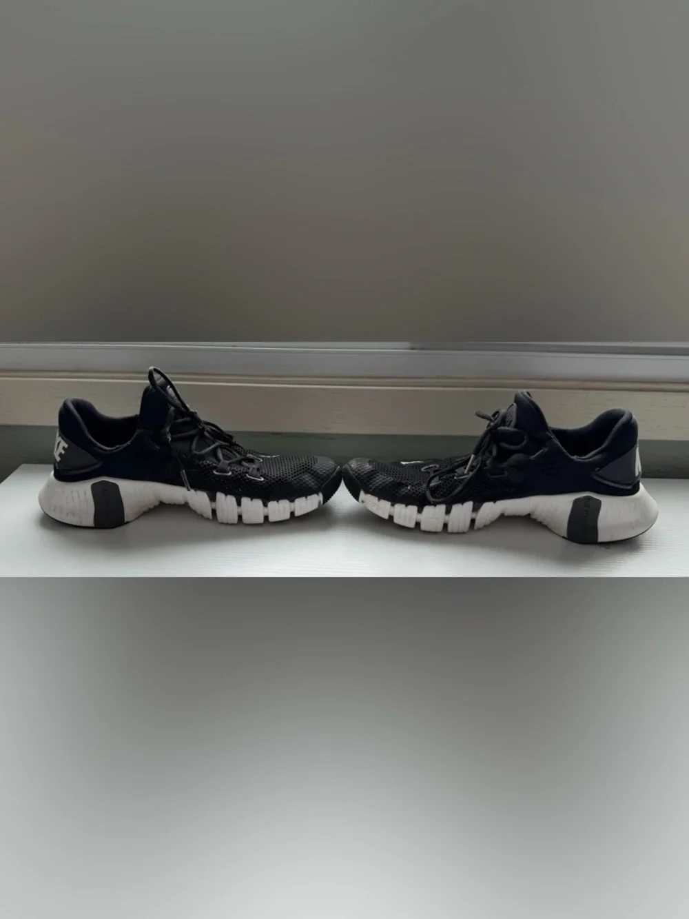 Nike Free Metcon 4 Black White Training Shoes Mens Size 11.5 CT3886-010 - Picture 9 of 16